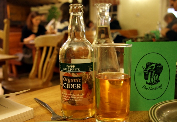 sheppy’s organic cider at the nosebag cafe, oxford