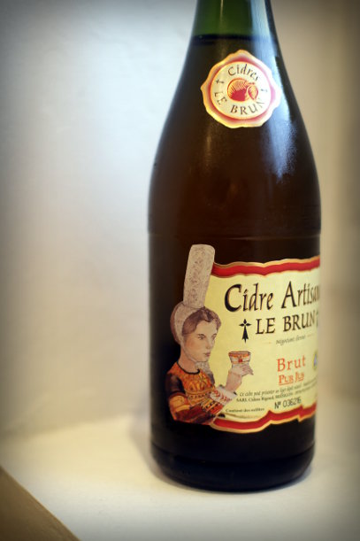 Picture of a bottle of cidre artisanal le brun cider