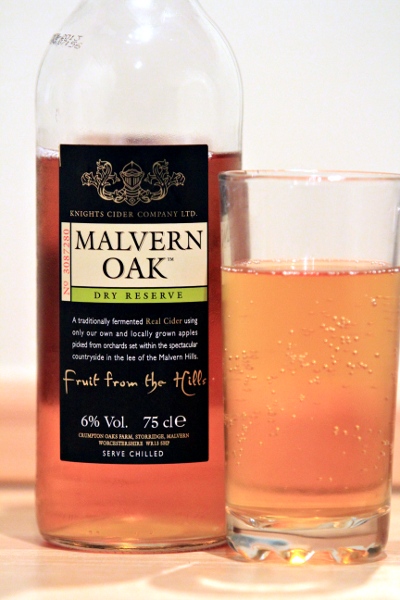 Cidery DoohDah. Its Malvern Oak Cider, a bottle and a glass of cidery goodness. Yum.